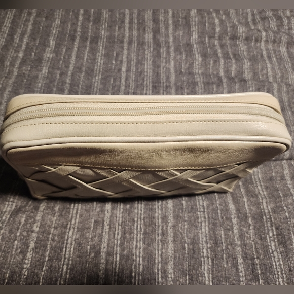 Authentic YSL Clutch - Picture 11 of 15